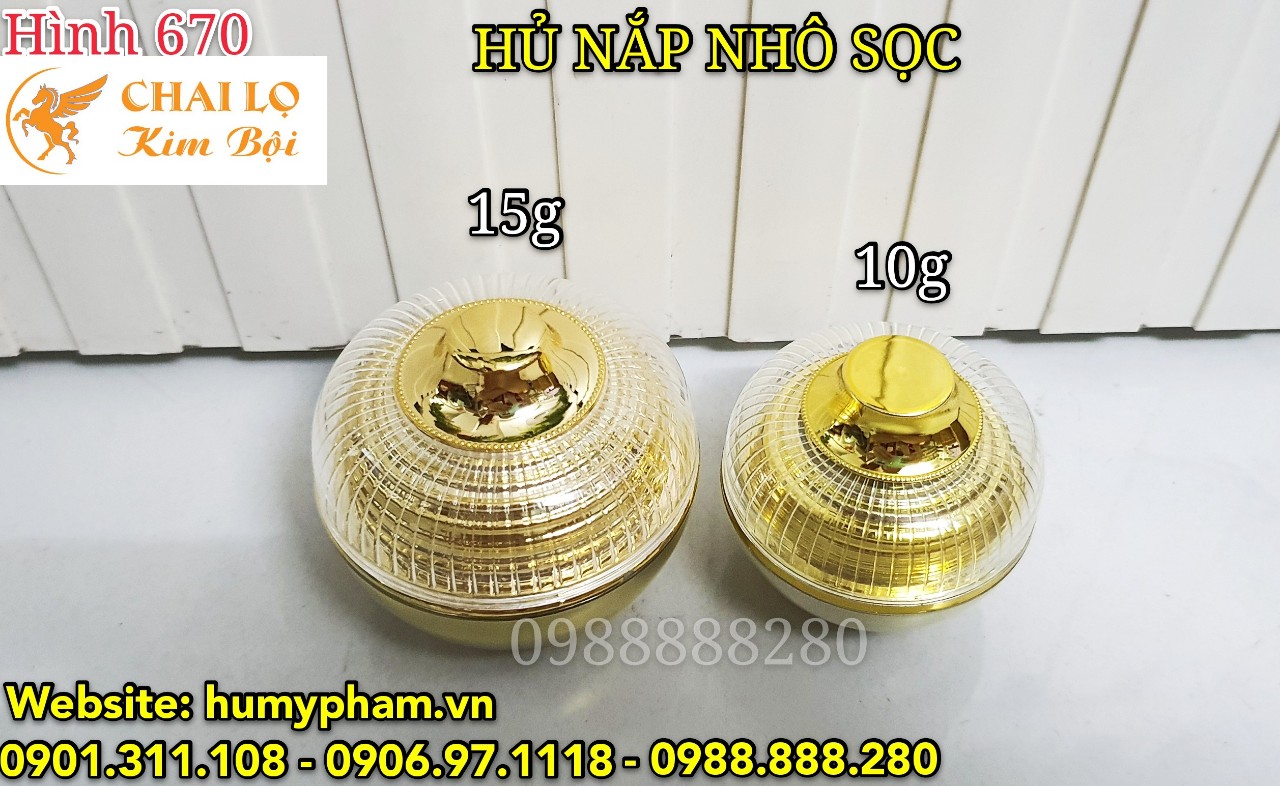 hu nắp nhô sọc